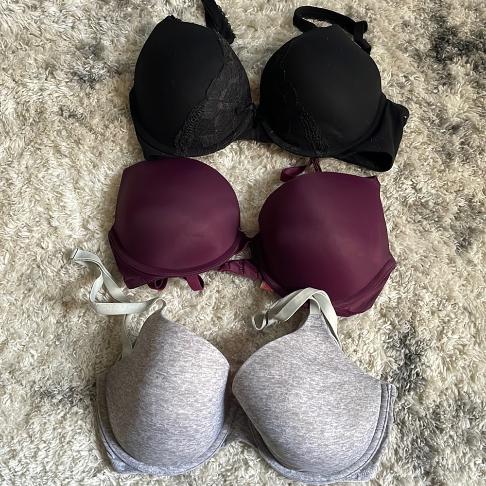 Gray and purple pink bra black Victoria secret with black lace